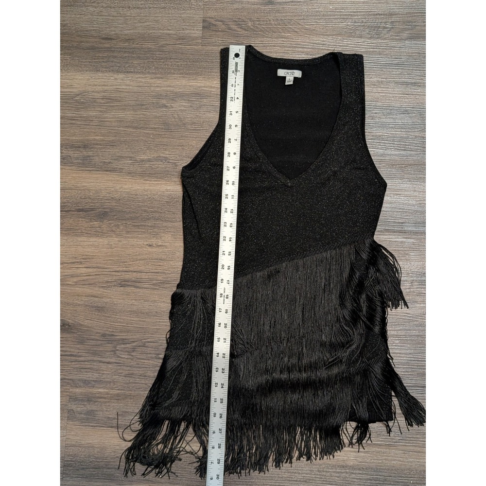 Cache Black Metallic Shimmer Fringe V-Neck Sleeveless Party Top Large RN 74578 - Picture 4 of 5